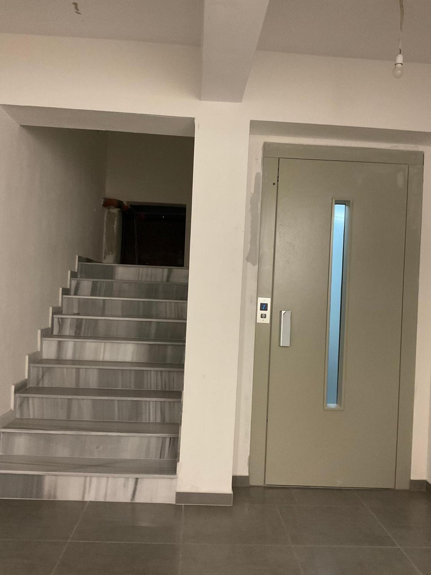 Mojito Beach Apartments With Free Parking Sarandë Exterior foto