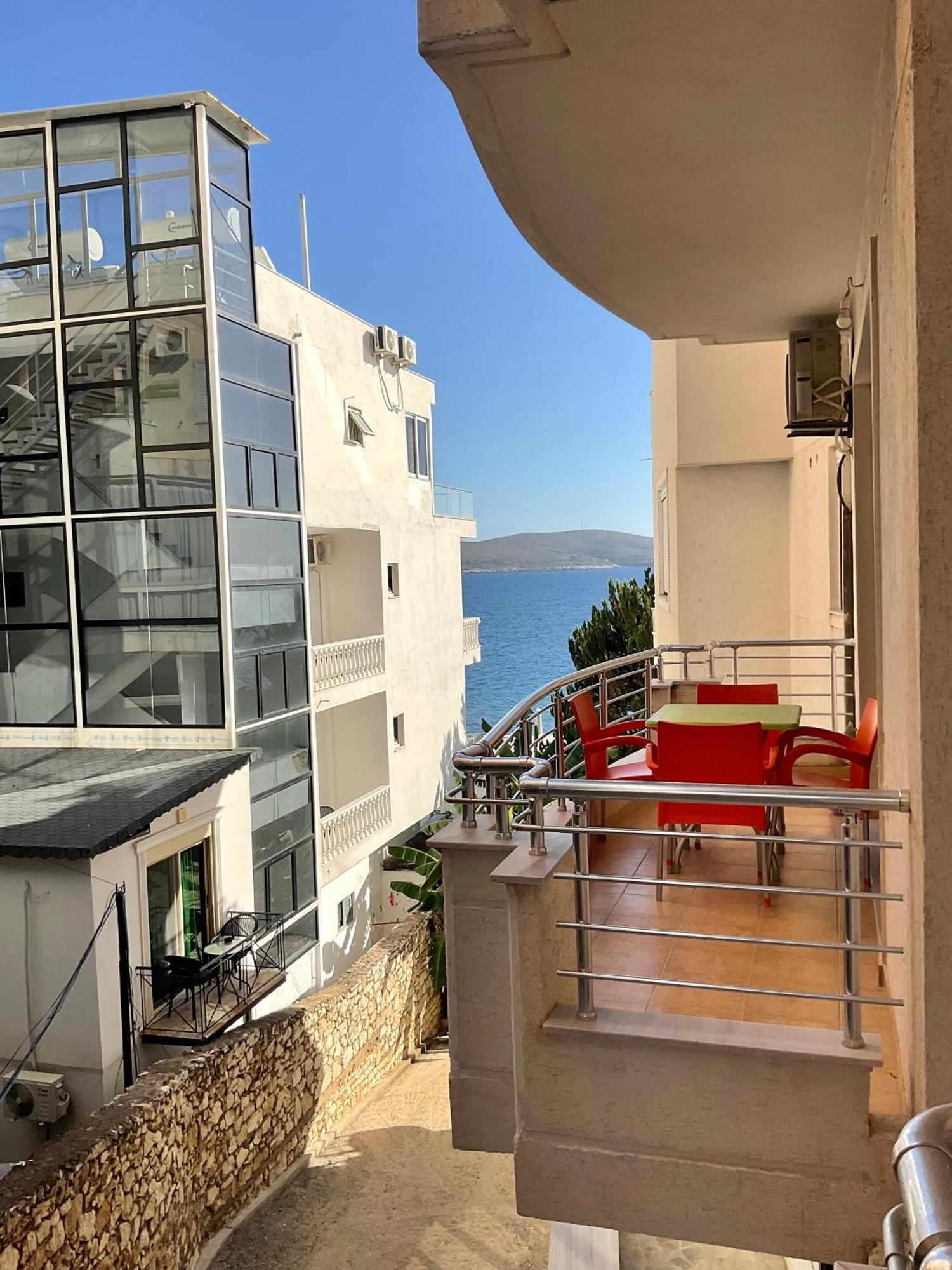 Mojito Beach Apartments With Free Parking Sarandë Exterior foto