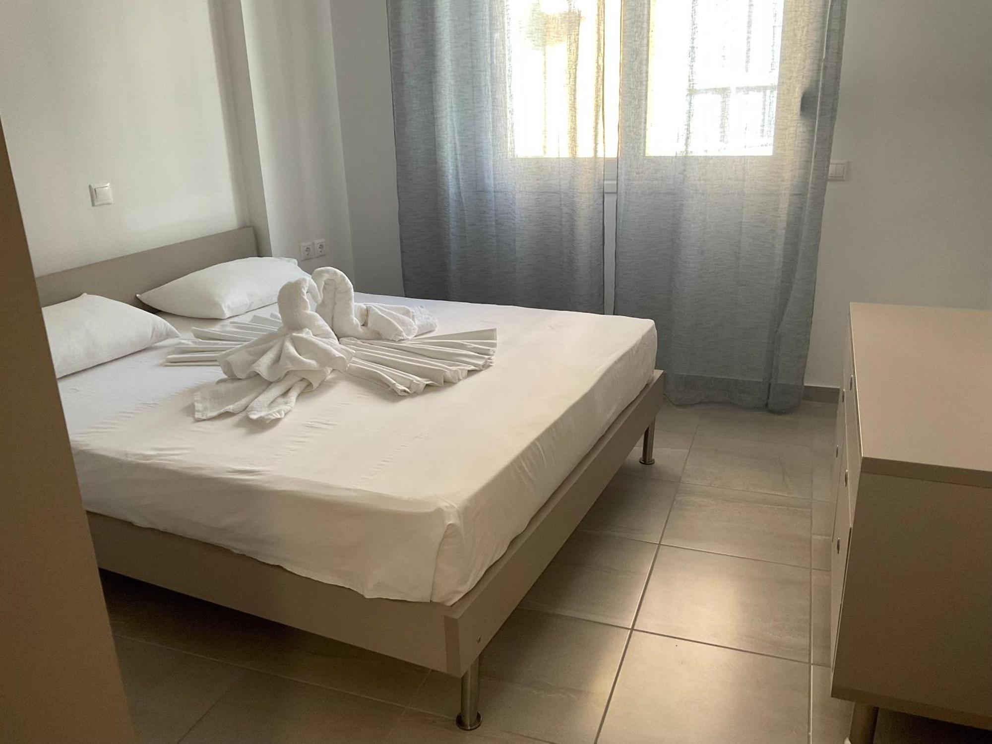 Mojito Beach Apartments With Free Parking Sarandë Quarto foto